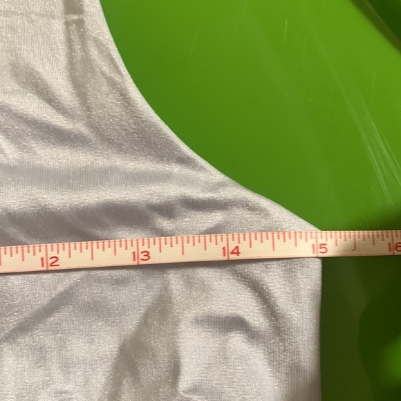 Fabletics Lydia Shine Built-In Bra Tank Size:M - Picture 5 of 5